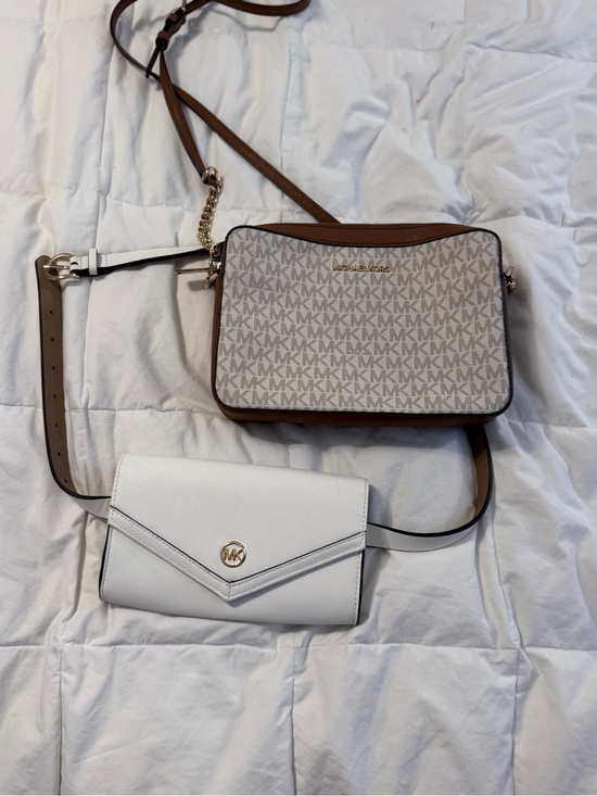 Michael Kors Handbags - Michael Kors White Wallet and Brown Logo Crossbody Bag Set